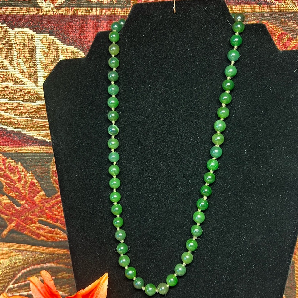 Vintage Jade Necklace The Jade Dynasty Collection